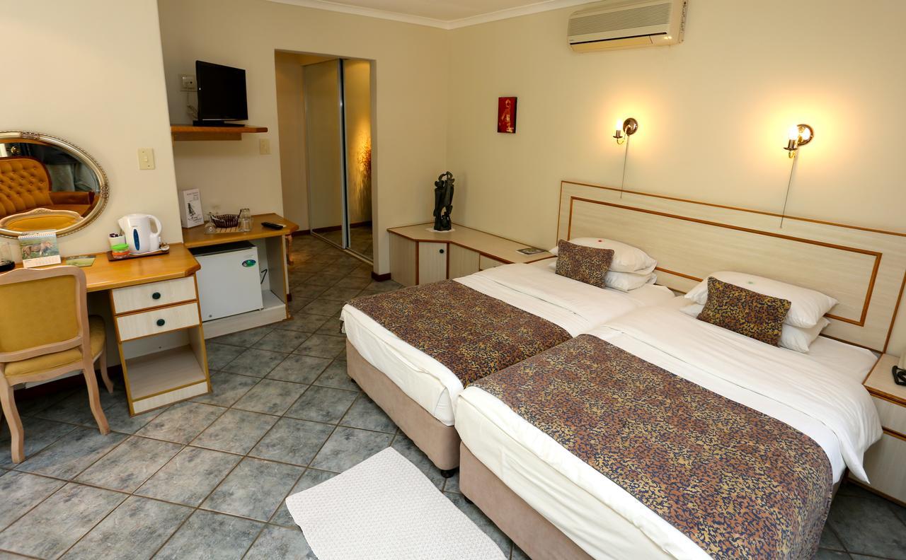 Minen Hotel Tsumeb Exterior photo